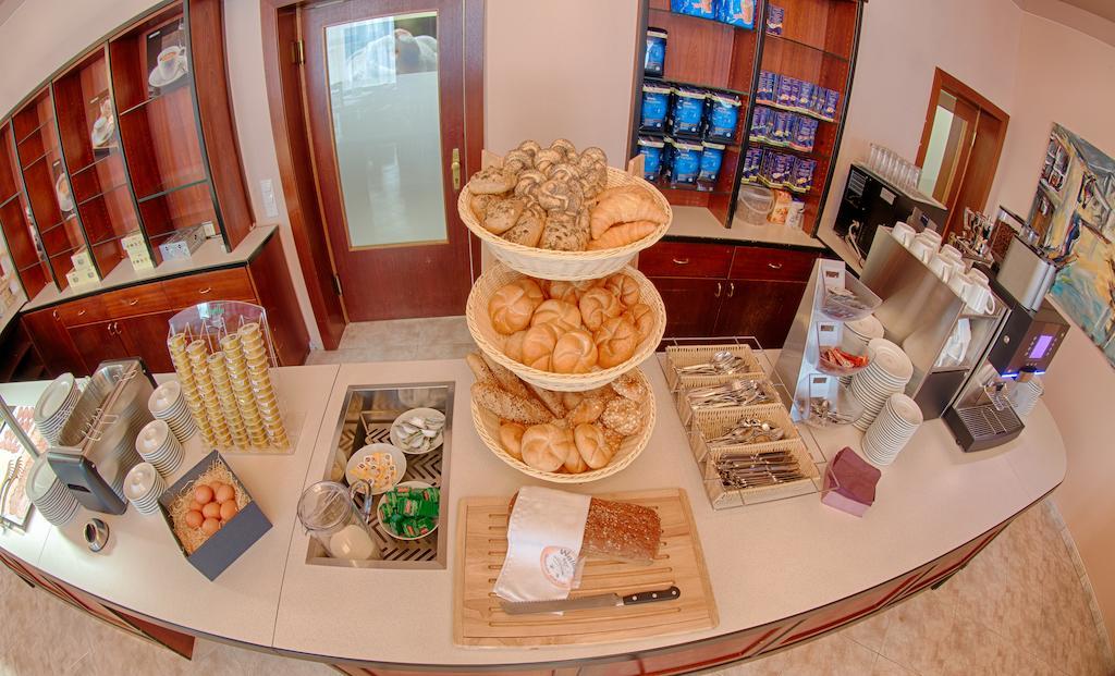 באד שאלנבאך Fruehstueckshotel Waldbauer מראה חיצוני תמונה