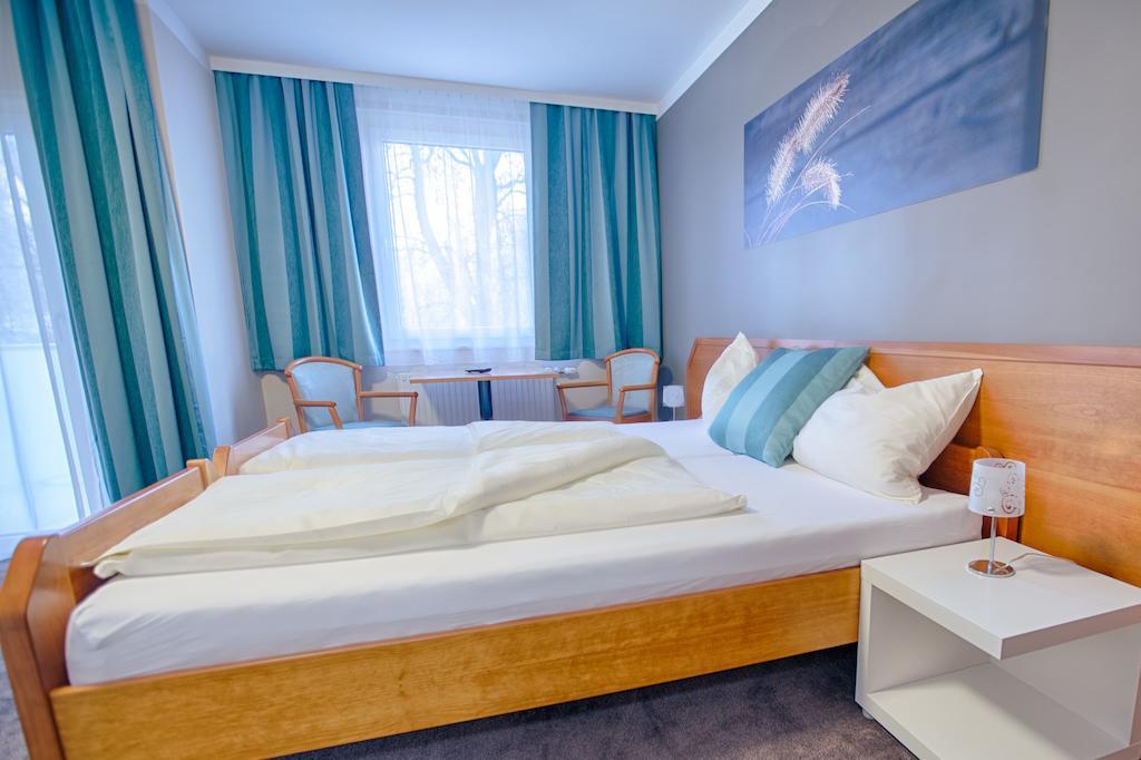 באד שאלנבאך Fruehstueckshotel Waldbauer חדר תמונה
